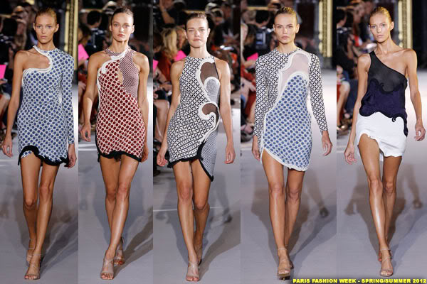 stella-mccartney-runway-paris-fashion-wee